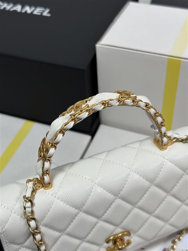 2026127205143248 700